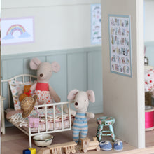 Load image into Gallery viewer, Miniature Prints for Dolls Houses